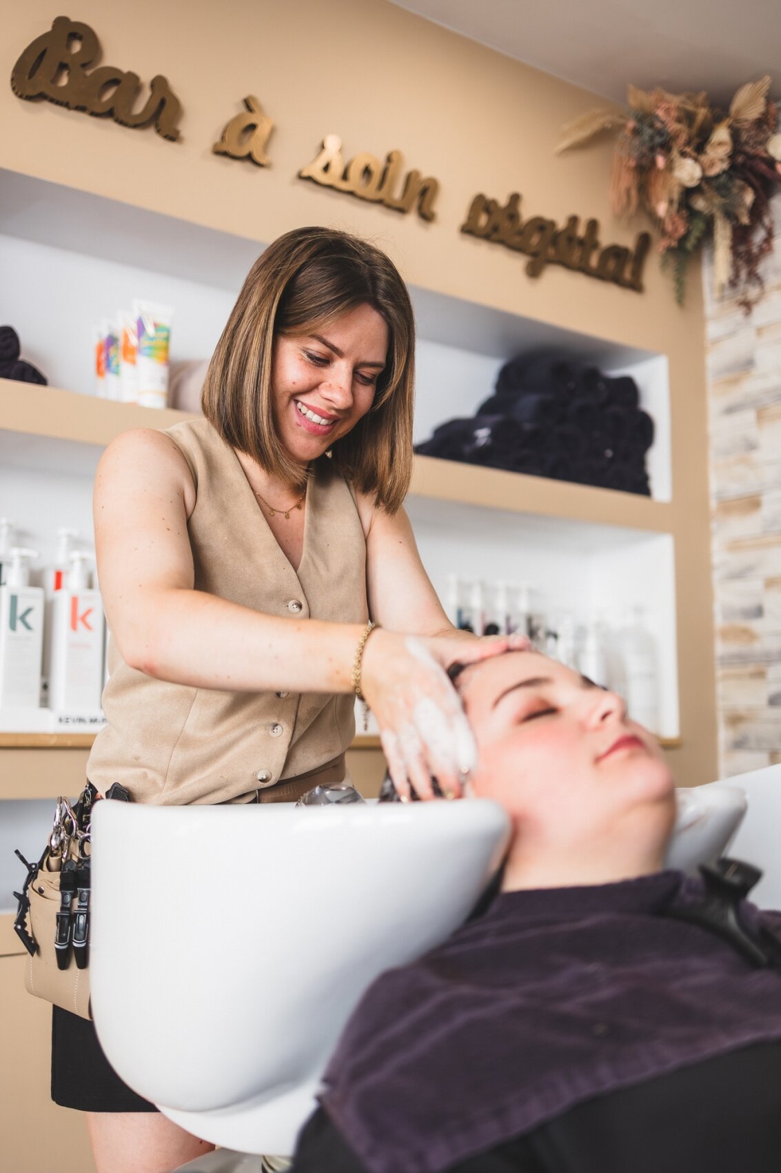 photographe reportage entreprise salon coiffure kevin murphy produits soins shampoing laura prodhomme evran dinan saint malo rennes ameliegraphie