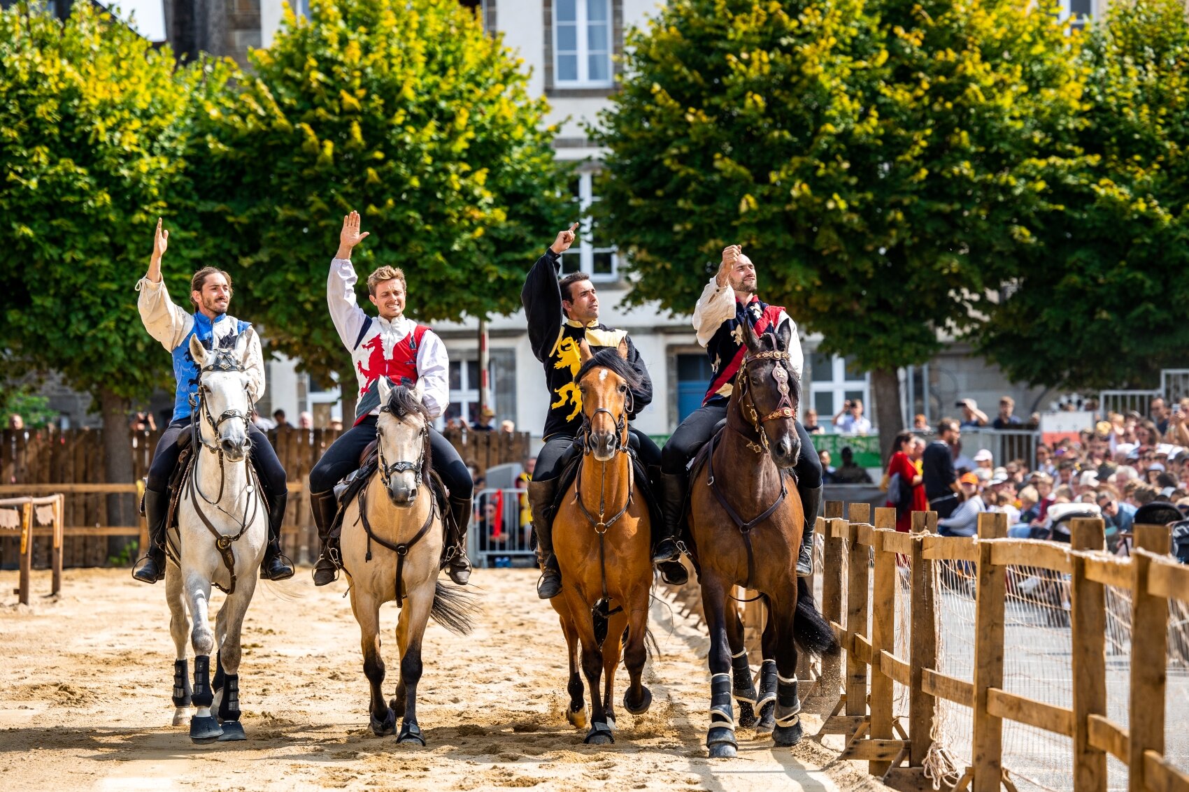 photographe reportage fete des remparts dinan medievale centre historique chevaliers tournoi ameliegraphie