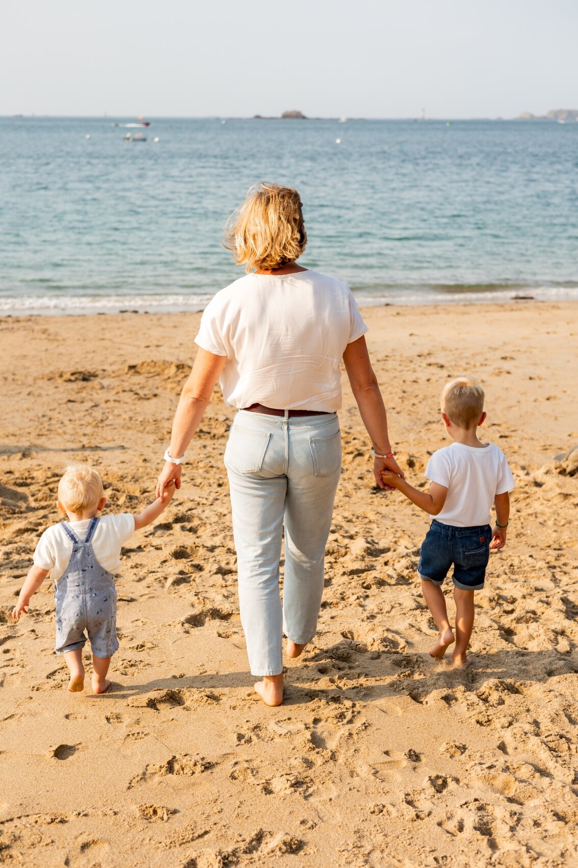 photographe seance famille bord de mer dinard saint lunaire bretagne ameliegraphie